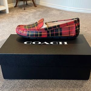 New with box coach lofers